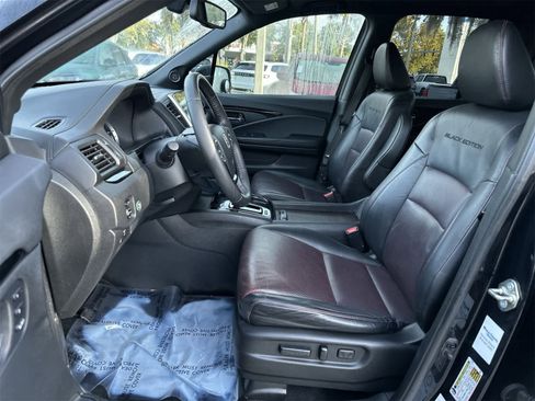 Used 2017 Honda Ridgeline Black Edition image 13