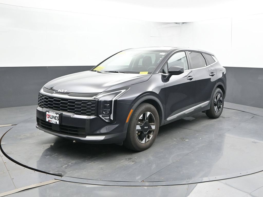 Used 2026 Kia Sportage LX FWD image 5