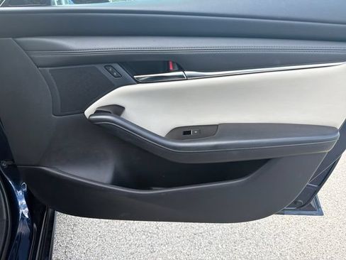 Used 2025 MAZDA MAZDA3 s FWD image 49