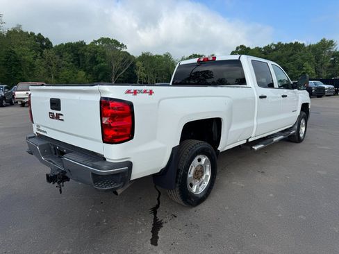 Used 2017 Chevrolet Silverado 2500 W/T w/ WT Convenience Package AWD/4WD image 5