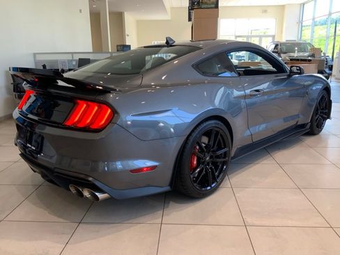 Used 2022 Ford Mustang Shelby GT500 w/ Handling Package RWD image 12