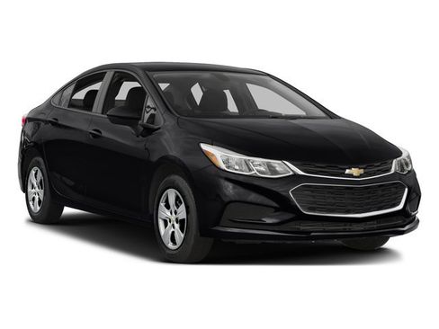 Used 2017 Chevrolet Cruze LS FWD image 9