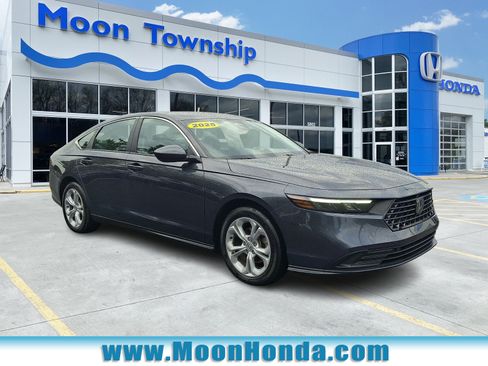 Certified 2025 Honda Accord LX image 1