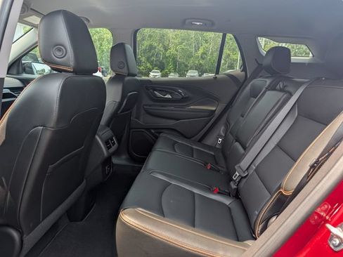 Used 2024 GMC Terrain AT4 AWD/4WD image 16