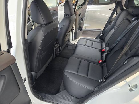 Used 2023 Nissan Rogue SV w/ SV Premium B Package AWD/4WD image 21