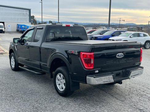 Used 2022 Ford F150 XLT w/ Trailer Tow Package image 5