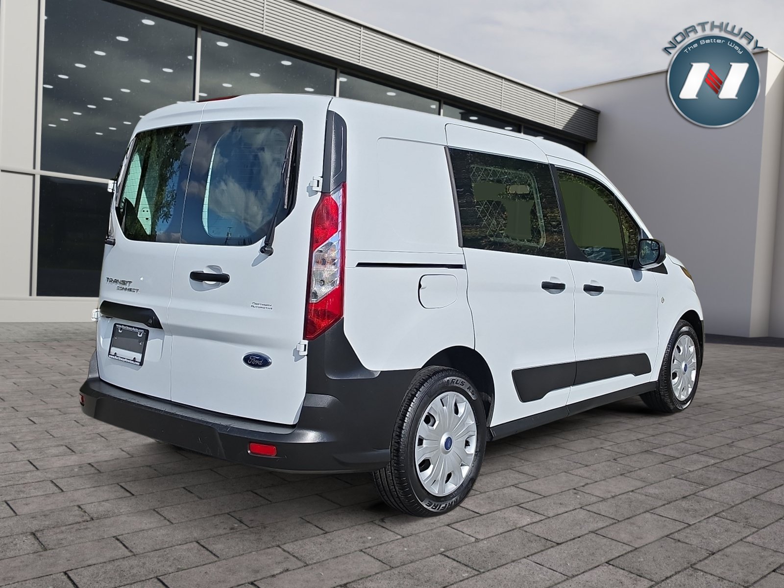Used 2023 Ford Transit Connect XL FWD image 5