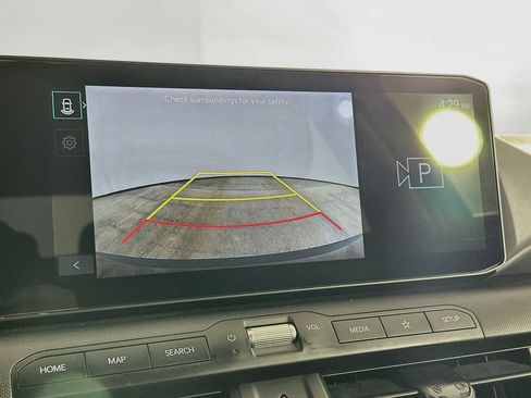 Used 2025 Kia K4 FWD image 22