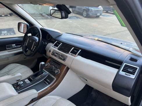 Used 2011 Land Rover Range Rover Sport HSE LUX image 22