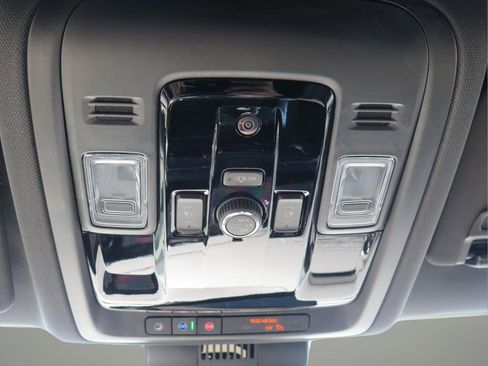 New 2026 Chevrolet Suburban LT w/ Comfort Package RWD image 20