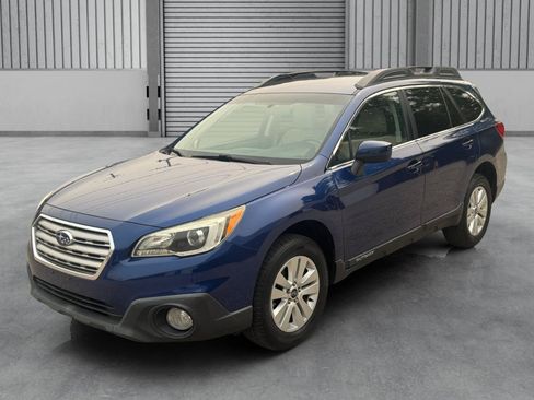 Used 2016 Subaru Outback 2.5i Premium AWD/4WD image 28