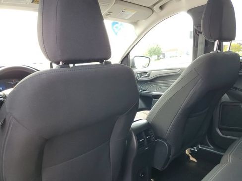 Certified 2025 Ford Escape Active AWD/4WD image 31