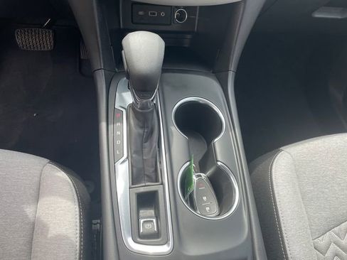 Used 2024 Chevrolet Equinox LS AWD/4WD image 36