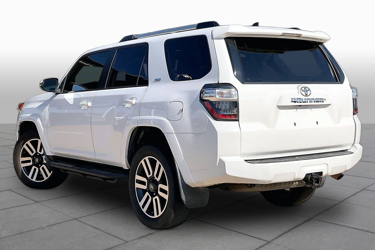 Used 2019 Toyota 4Runner SR5 Premium AWD/4WD image 12