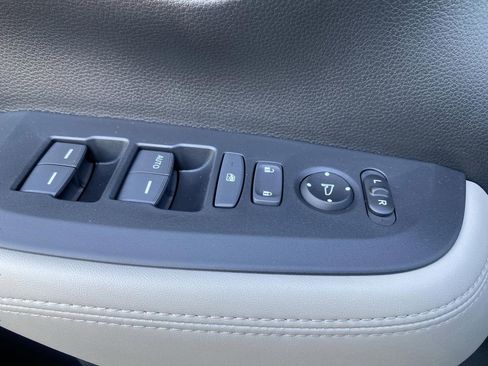 New 2026 Honda HR-V LX image 26