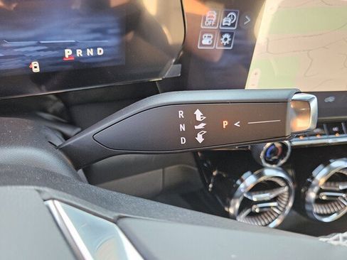 New 2025 Chevrolet Blazer EV LT image 18