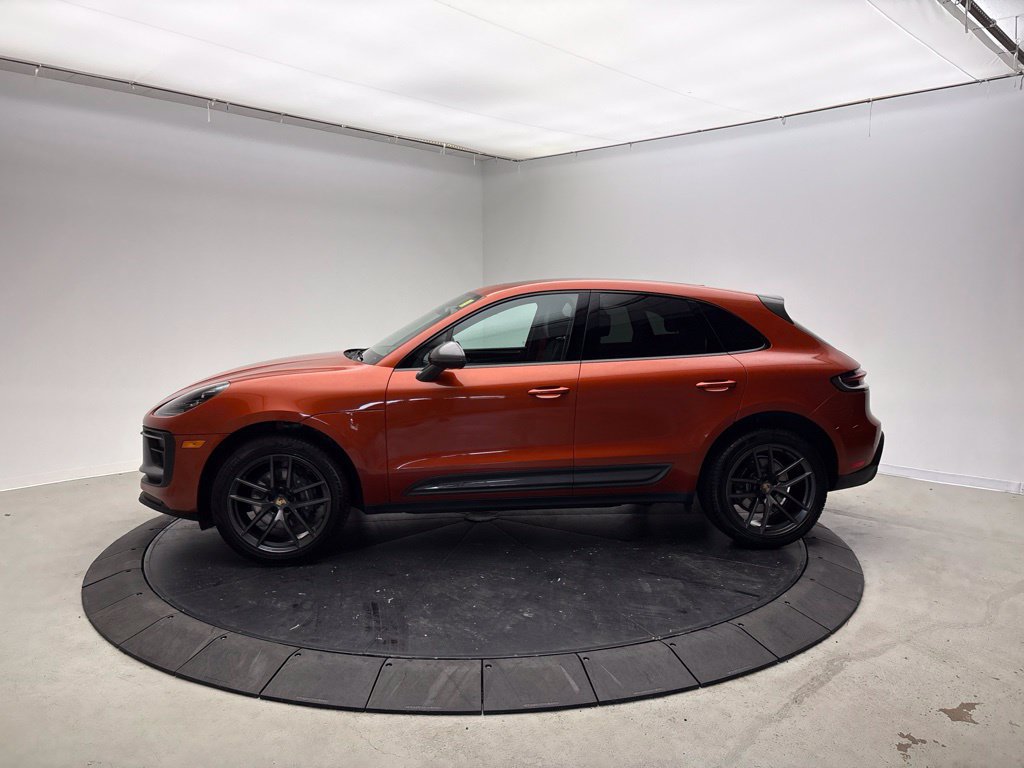 Certified 2023 Porsche Macan Turbo AWD/4WD image 2