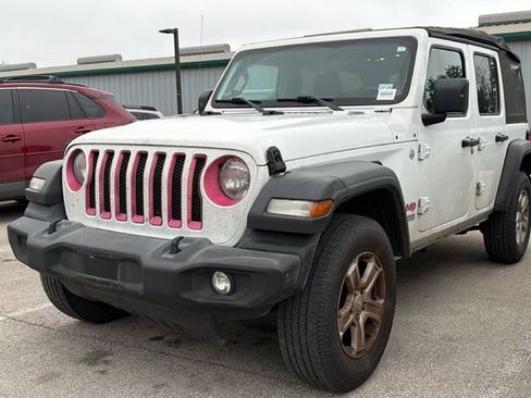 Used 2021 Jeep Wrangler Unlimited Sport AWD/4WD image 16