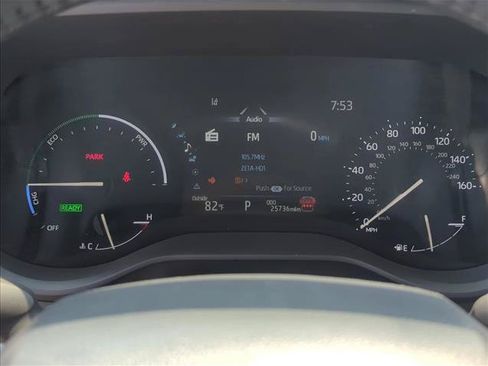 Certified 2026 Toyota Sienna XLE FWD image 12