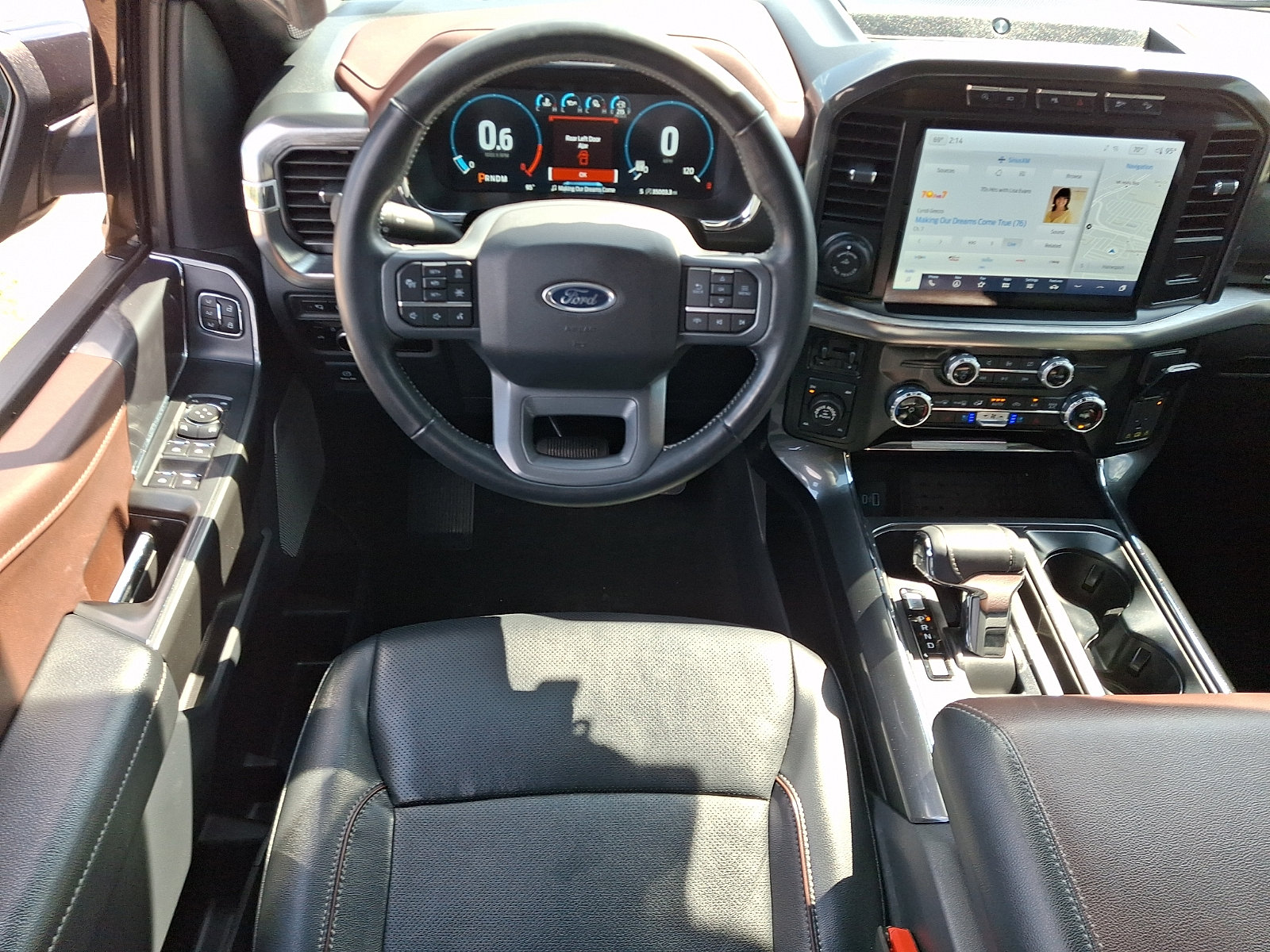 Used 2023 Ford F150 Lariat w/ Equipment Group 502A High AWD/4WD image 14