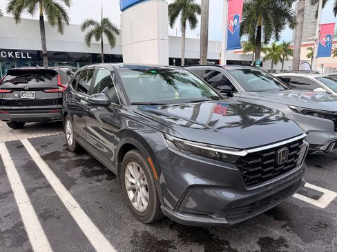 Used 2023 Honda CR-V EX image 2