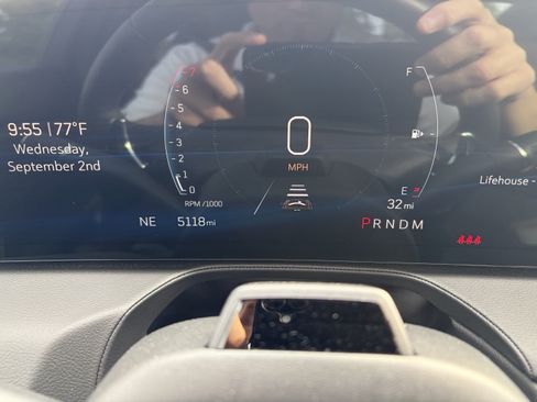 Used 2025 Cadillac CT5 Sport w/ Technology Package AWD/4WD image 18
