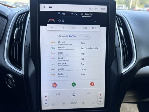 Used 2023 Ford Edge SEL image 10