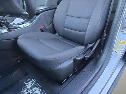Used 2024 Chevrolet Malibu LS FWD image 14
