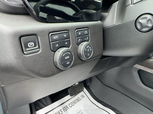 Certified 2025 Chevrolet Silverado 1500 LTZ w/ LTZ Premium Package AWD/4WD image 20