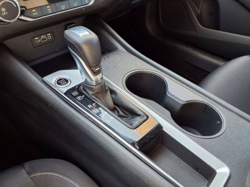 Used 2020 Nissan Altima 2.5 S FWD image 19