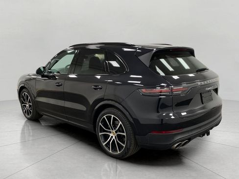 Used 2020 Porsche Cayenne S image 3