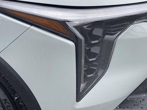 New 2026 Kia K4 LXS image 12