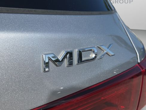 Certified 2018 Acura MDX SH-AWD w/ Technology Package image 37