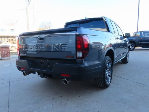 Used 2025 Honda Ridgeline TrailSport image 7