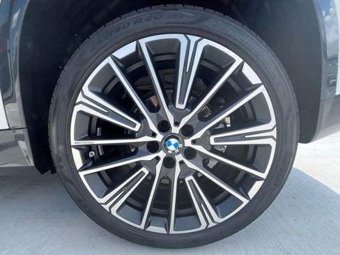 New 2026 BMW X1 xDrive28i AWD/4WD image 18
