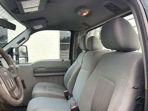 Used 2012 Ford F250 XL w/ Snow Plow Prep Pkg image 20
