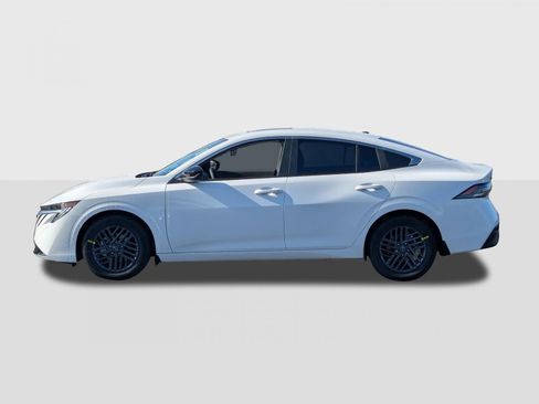 New 2026 Nissan Sentra SV FWD image 2