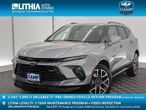Used 2025 Chevrolet Blazer RS image 1