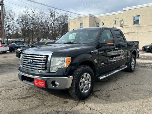 Used 2011 Ford F150 XLT w/ XLT Chrome Pkg image 2