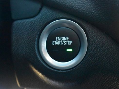 Certified 2024 Chevrolet Equinox LT w/ LPO, Floor Liner Package image 29