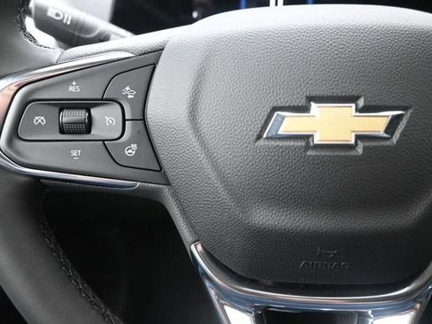 New 2026 Chevrolet Trax LT w/ LT Convenience Package FWD image 24