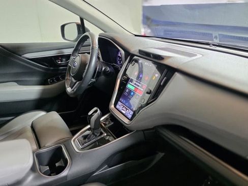 Used 2023 Subaru Outback Limited AWD/4WD image 11