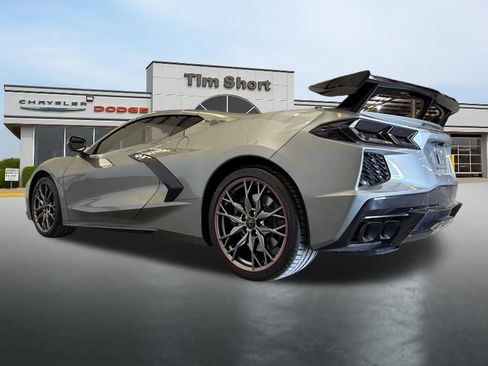 Used 2024 Chevrolet Corvette Stingray Coupe w/ Z51 Performance Package image 12