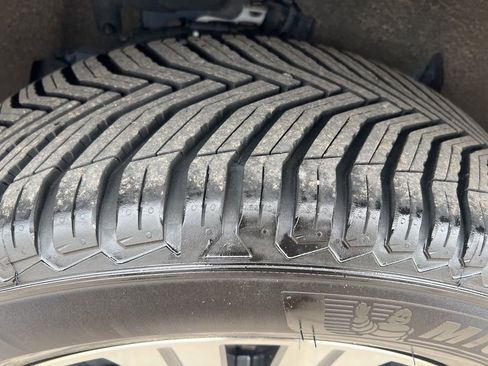 Certified 2023 Nissan Rogue SV image 40