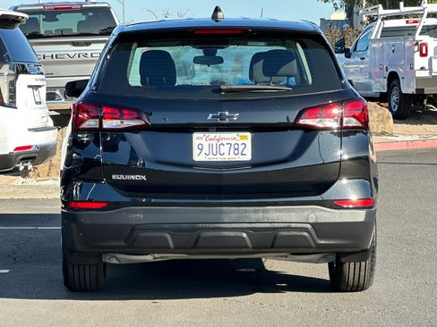 Used 2024 Chevrolet Equinox LS image 6