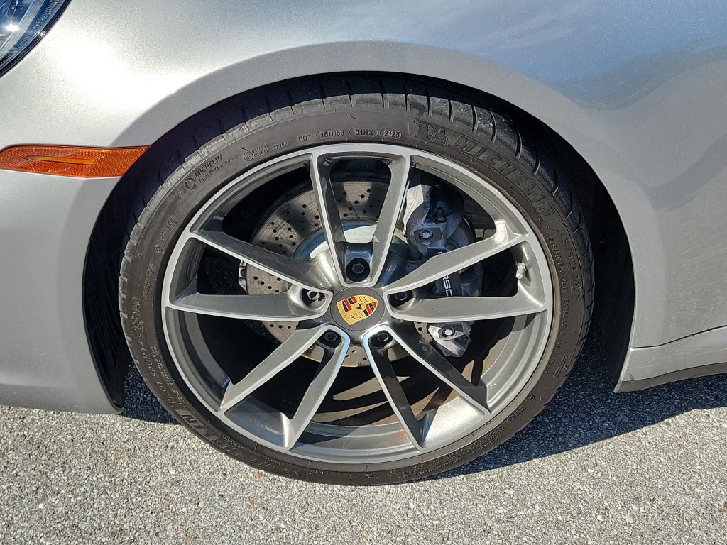 Certified 2024 Porsche 911 Carrera RWD image 12