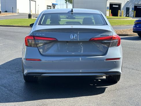 Used 2023 Honda Civic Touring image 12