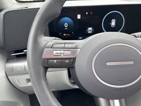Certified 2025 Hyundai Kona SEL AWD/4WD image 20