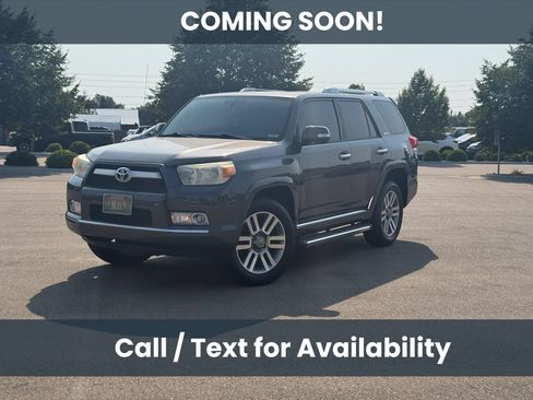 Used 2012 Toyota 4Runner Limited AWD/4WD image 3