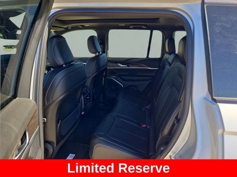 New 2026 Jeep Grand Cherokee Limited AWD/4WD image 16